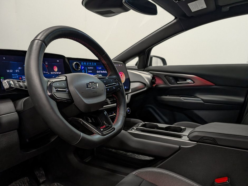 Chevrolet Equinox EV 4dr RS 2025-8