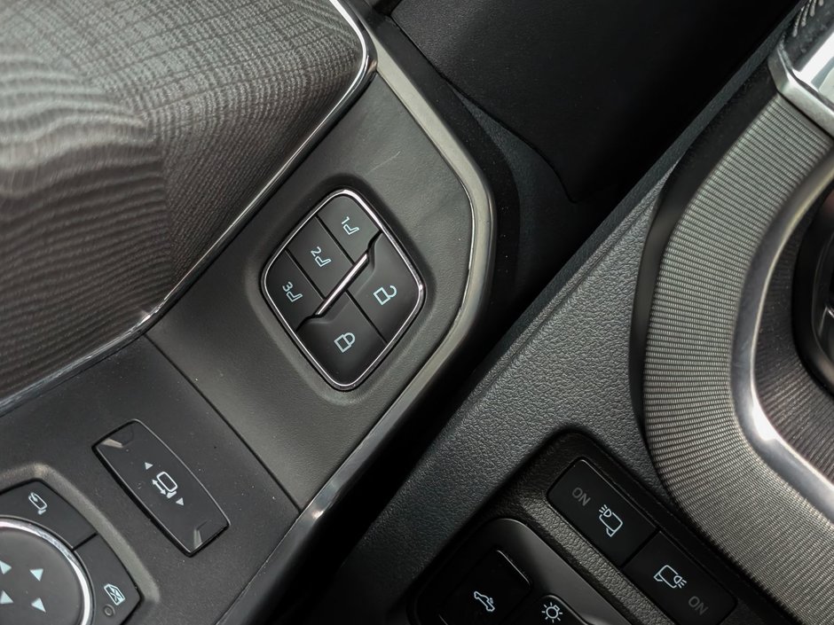 2023 Ford F250 4x4 - Crew Cab Platinum - 160 WB-27
