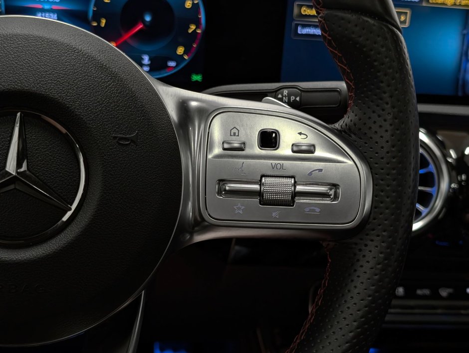 2022 Mercedes-Benz A250 4MATIC Hatch-18