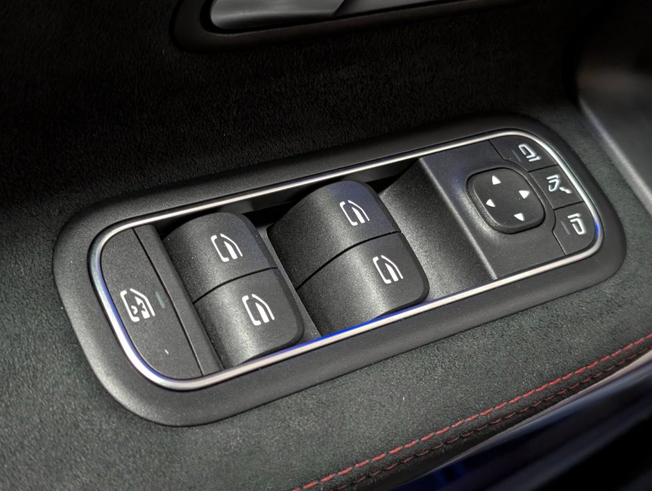 2022 Mercedes-Benz A250 4MATIC Hatch-20