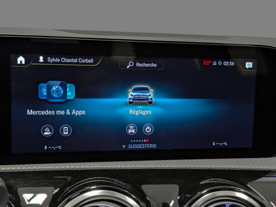 2022 Mercedes-Benz A250 4MATIC Hatch-13