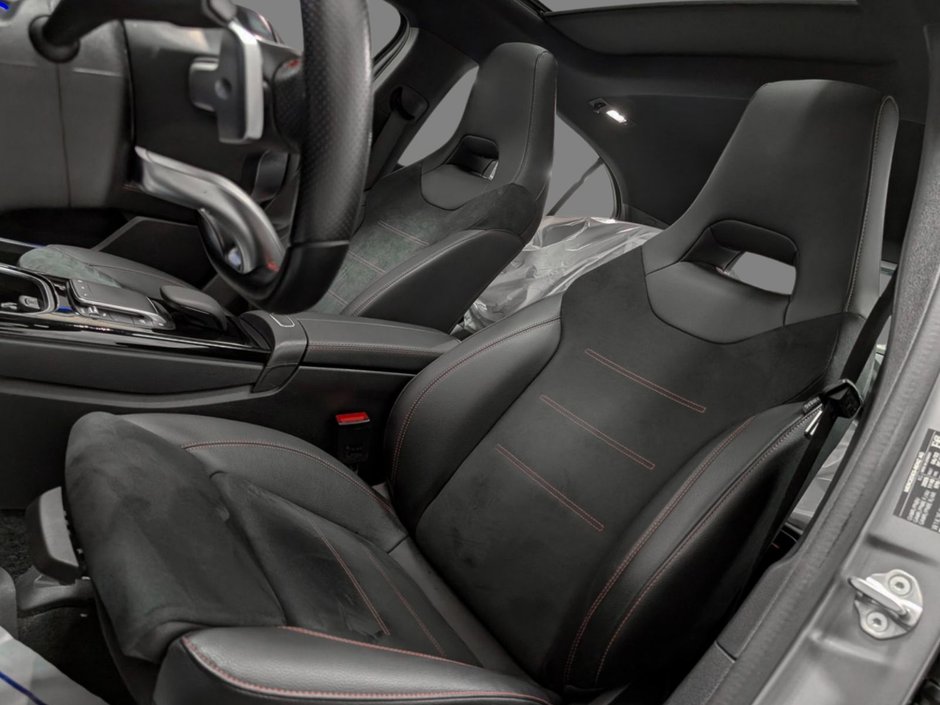 2022 Mercedes-Benz A250 4MATIC Hatch-8