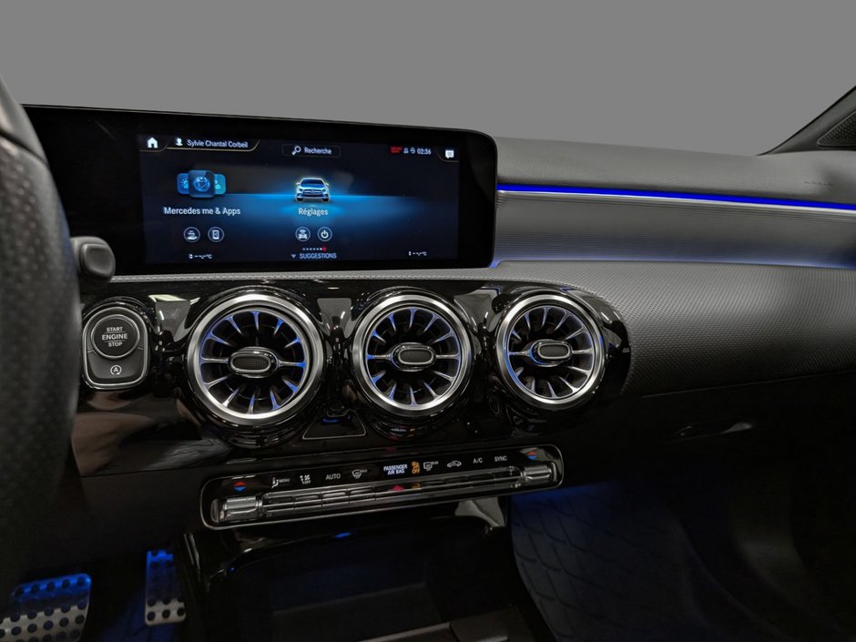2022 Mercedes-Benz A250 4MATIC Hatch-12