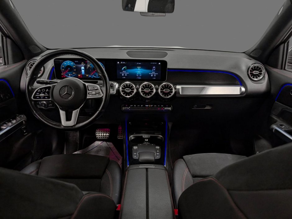 2021 Mercedes-Benz GLB250 4MATIC SUV-11