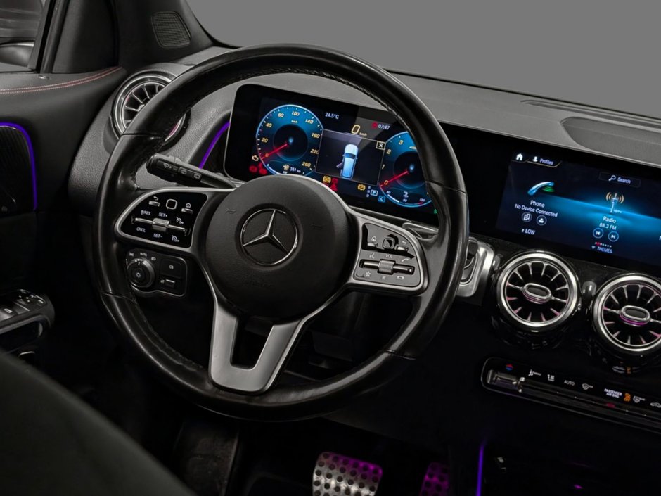 2021 Mercedes-Benz GLB250 4MATIC SUV-12