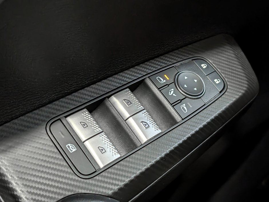 Mitsubishi Outlander PHEV GT S-AWC 2023-16