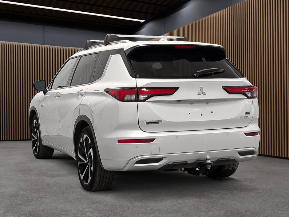 Mitsubishi Outlander PHEV GT S-AWC 2023-4