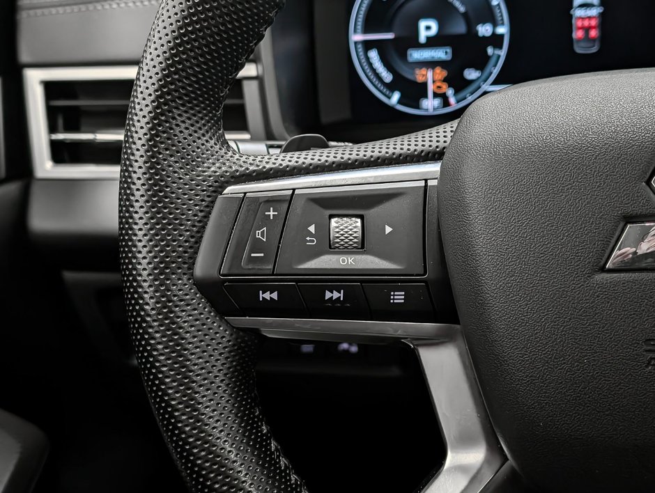 Mitsubishi Outlander PHEV GT S-AWC 2023-15