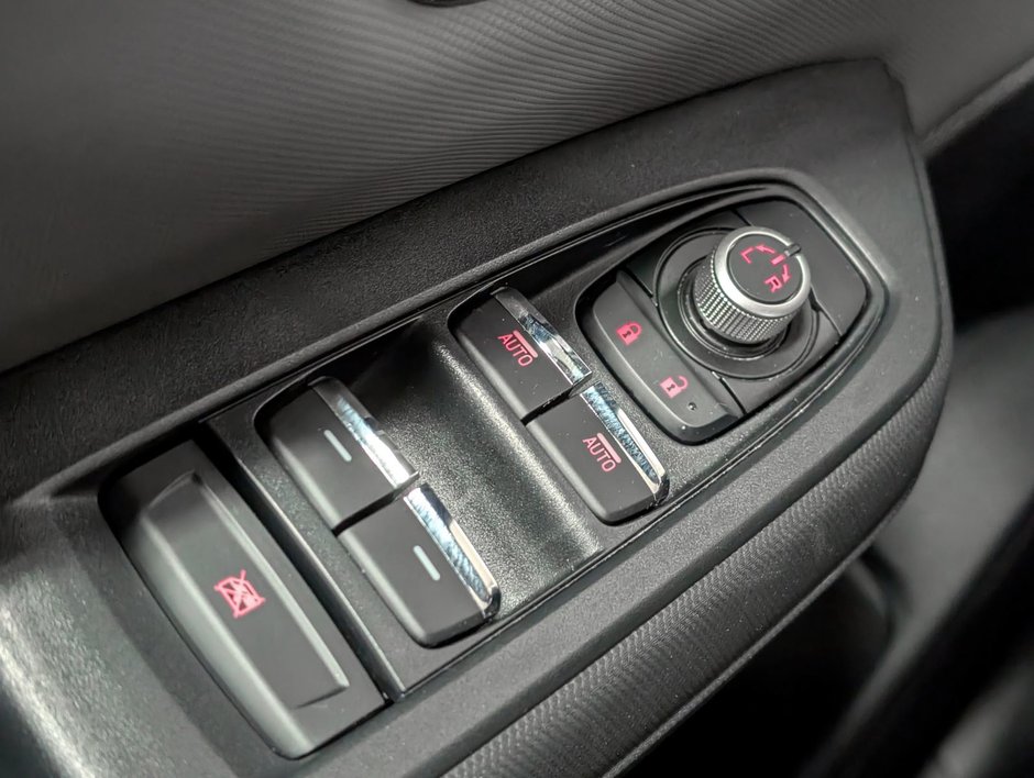 2025 Subaru Forester Sport 2.5L CVT-23