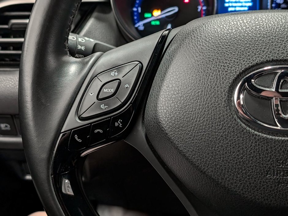 2019 Toyota C-HR LE-16