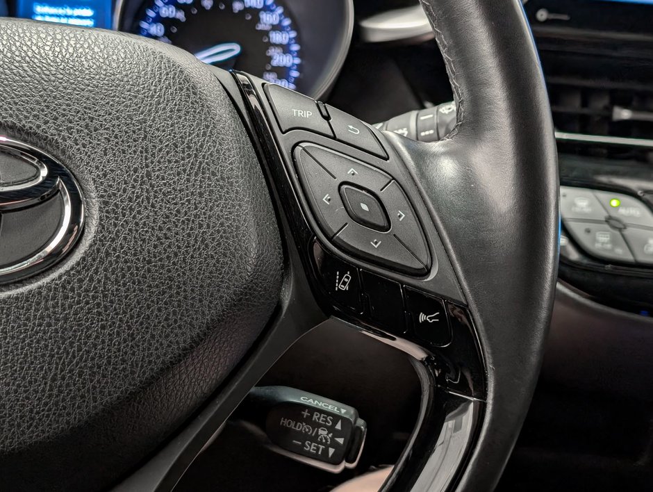 2019 Toyota C-HR LE-15