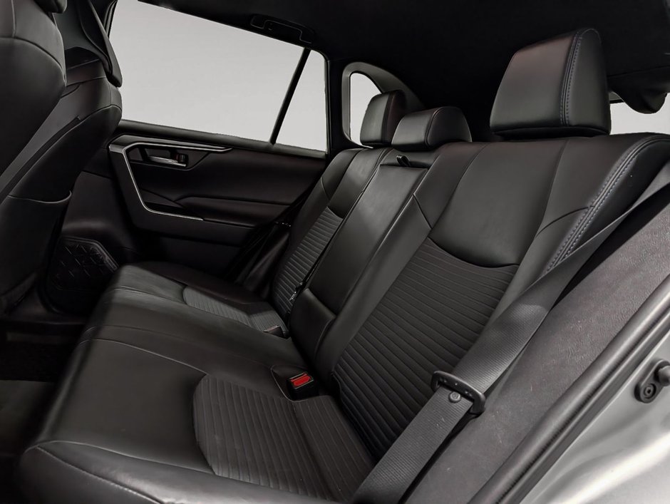 2021 Toyota RAV4 Hybrid XSE AWD-11