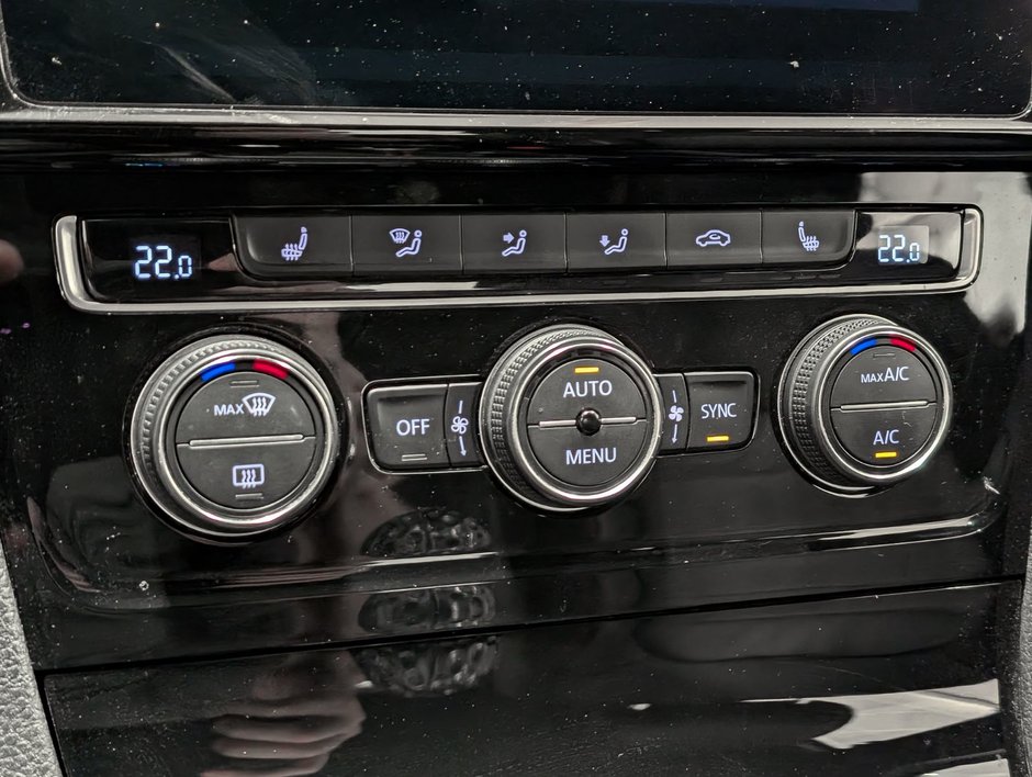 2019 Volkswagen Golf GTI 5-Dr 2.0T Autobahn 6sp-17