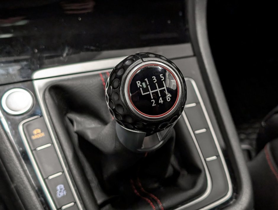 2019 Volkswagen Golf GTI 5-Dr 2.0T Autobahn 6sp-18