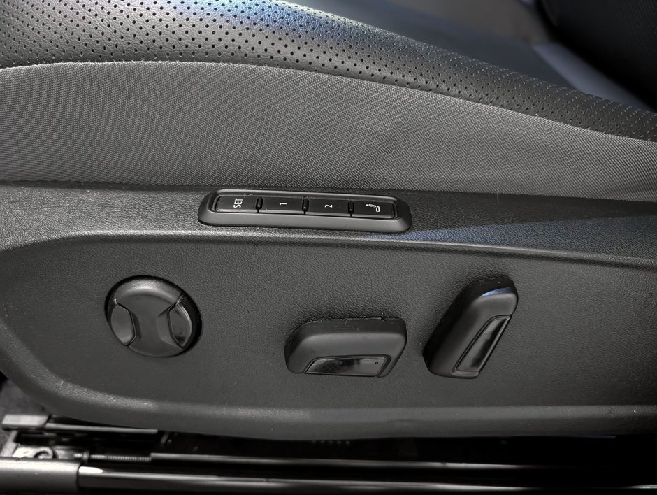 2024 Volkswagen ID.4 Pro AWD-9