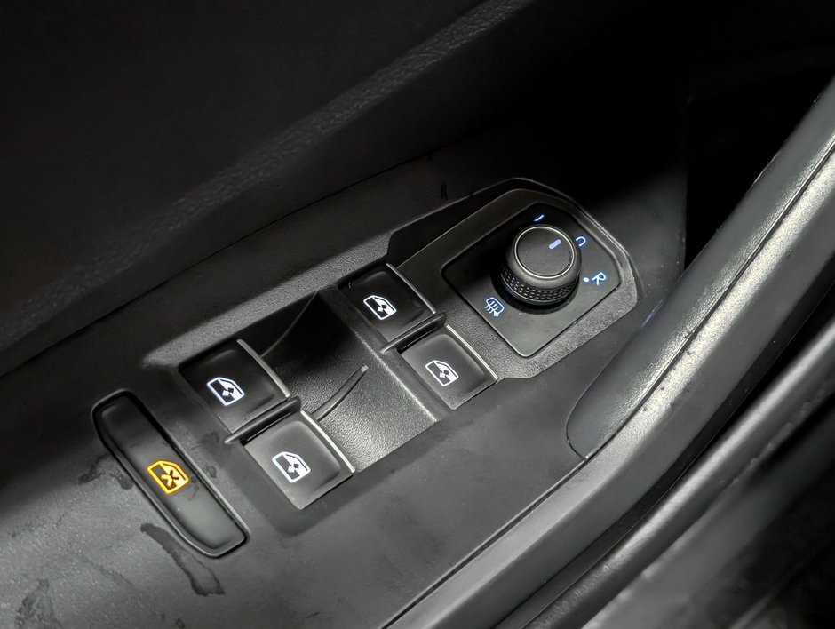 Volkswagen Jetta Highline 1.5 T 8Sp at w/Tip 2023-23