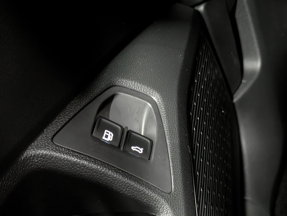 Volkswagen Jetta Highline 1.5 T 8Sp at w/Tip 2023-22