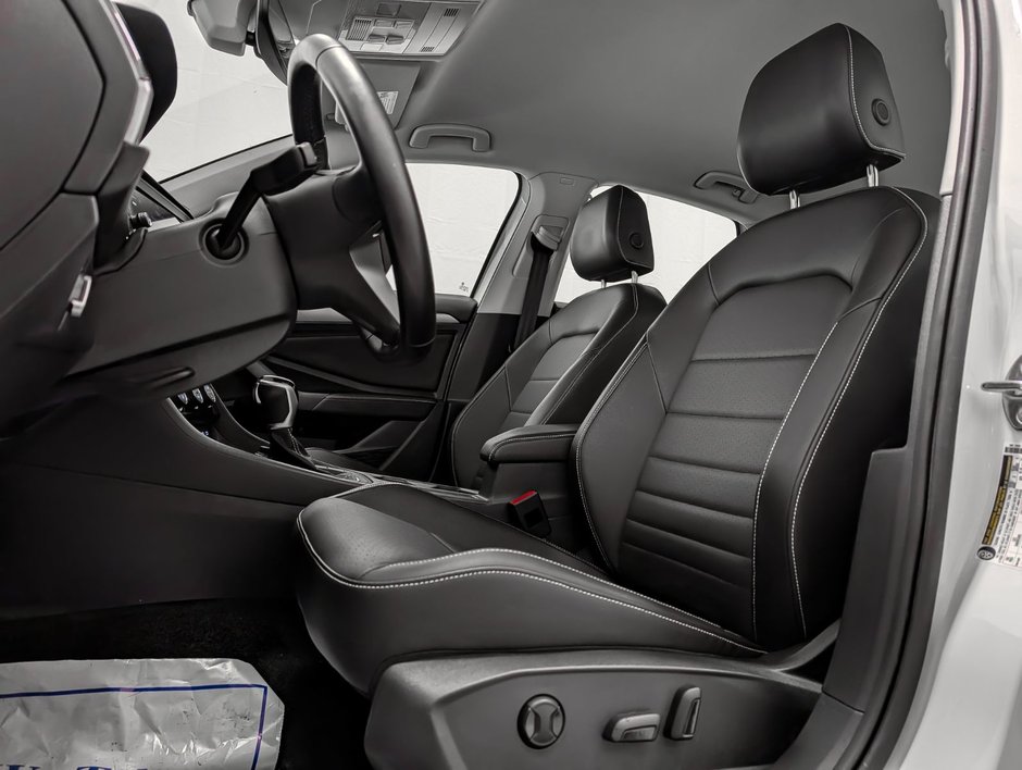 Volkswagen Jetta Highline 1.5 T 8Sp at w/Tip 2023-8