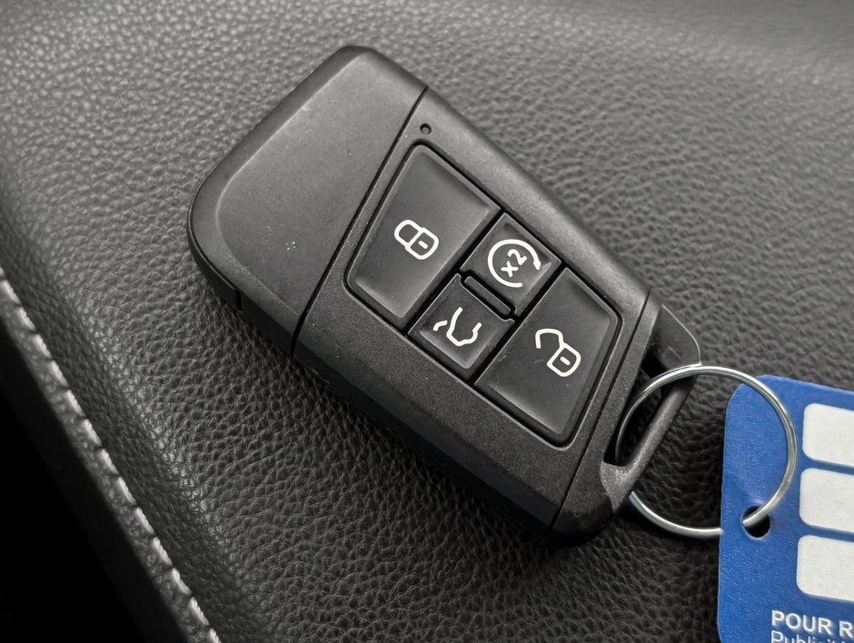 Volkswagen Jetta Highline 1.5 T 8Sp at w/Tip 2023-25