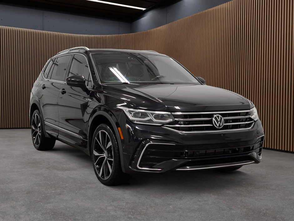 Volkswagen Tiguan Comfortline R-Line Black 2.0T 8sp at w/Tip 4M 2022-2