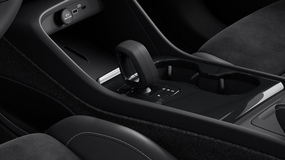Volvo C40 Recharge Pure Electric Ultimate RWD 2024-8