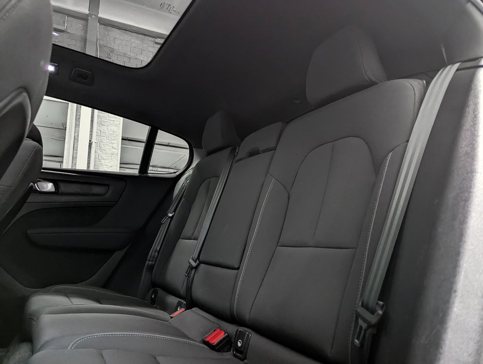 2024 Volvo C40 Recharge Pure Electric Core RWD-10