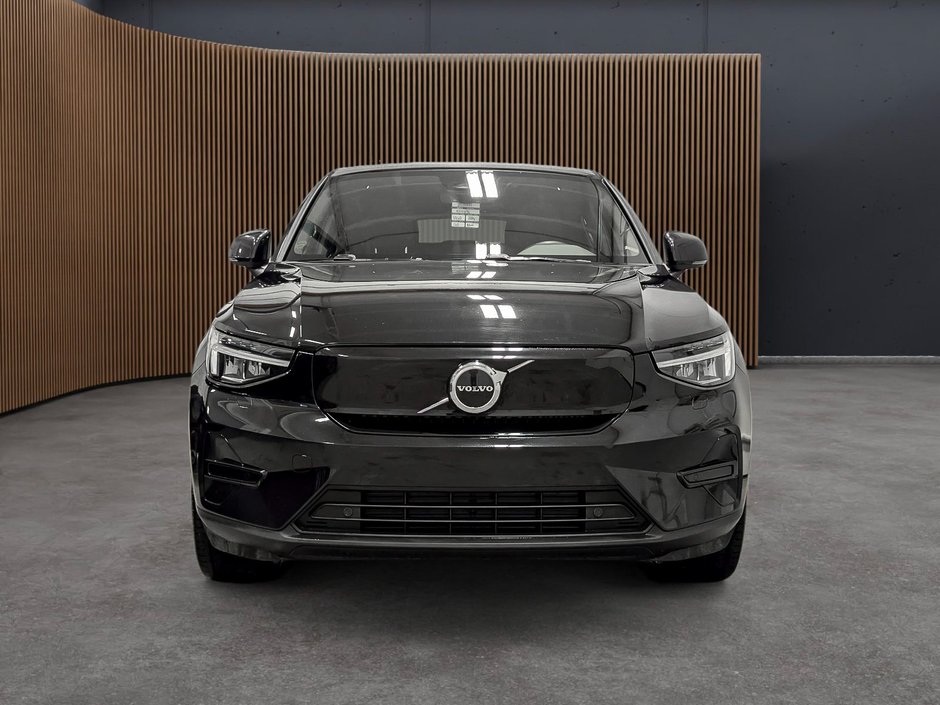 2024 Volvo C40 Recharge Pure Electric Core RWD-1