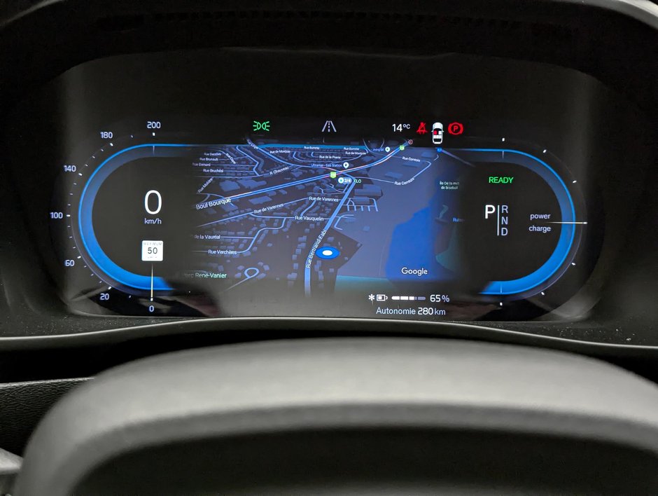 2024 Volvo C40 Recharge Pure Electric Core RWD-18