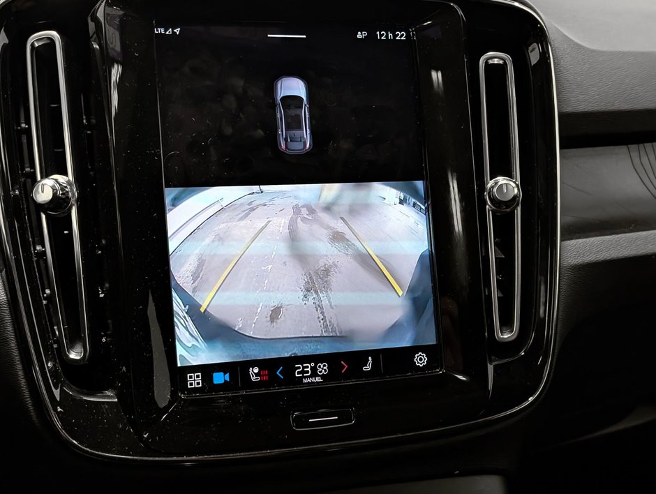 Volvo C40 Recharge TWIN Plus - Dark 2023-13