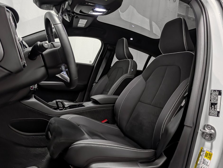 Volvo C40 Recharge TWIN Plus - Dark 2023-8