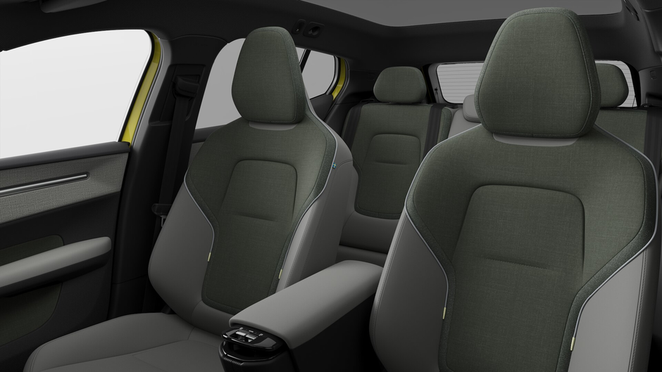 Volvo EX30 Twin Motor Performance AWD Plus 2025-9