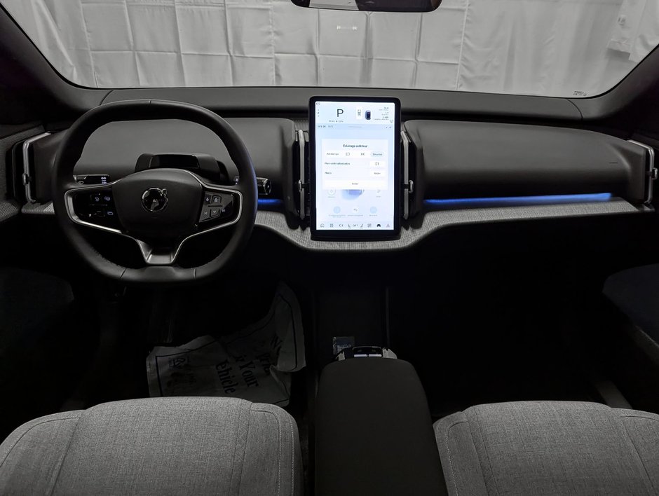 2025 Volvo EX30 Twin Motor Performance AWD Ultra-10