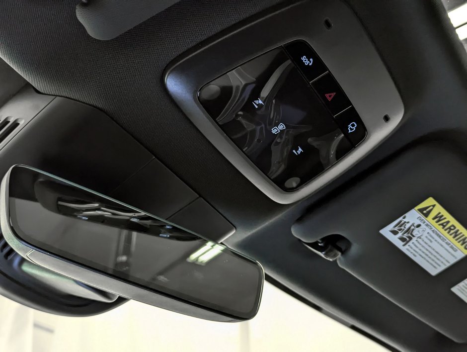 2025 Volvo EX30 Twin Motor Performance AWD Ultra-17