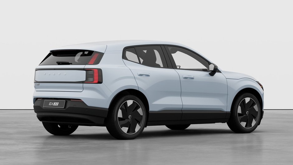 2026 Volvo EX30 Single Motor Extended Range RWD Core-3