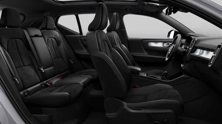 2025 Volvo EX40 Twin Motor AWD Ultra-10