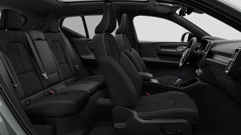 2026 Volvo EX40 Twin Motor AWD Ultra Black Edition *Ltd Avail*-12