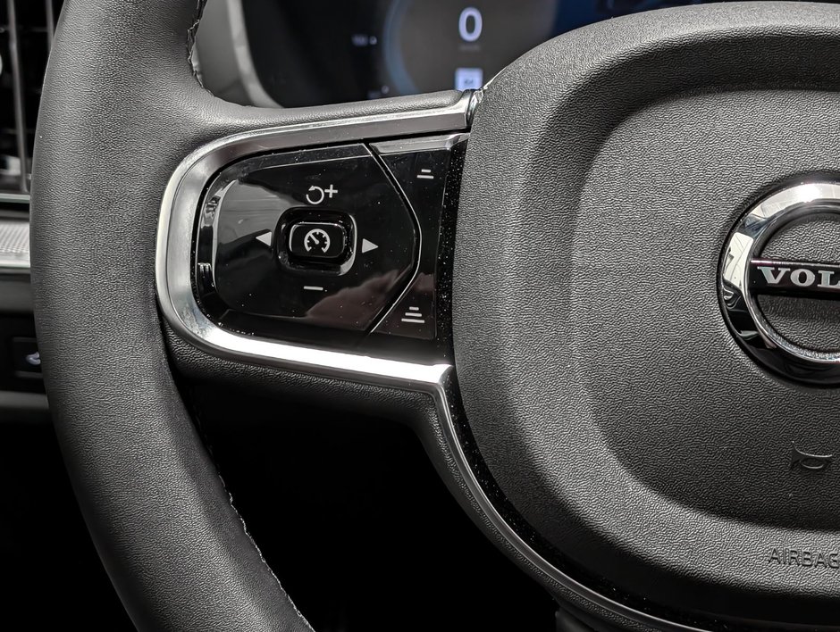 Volvo S60 Plug-In Hybrid T8 AWD Ultra Black Edition 2025-20