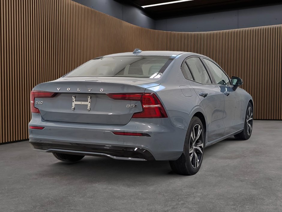 2024 Volvo S60 B5 AWD Core Dark Theme-5