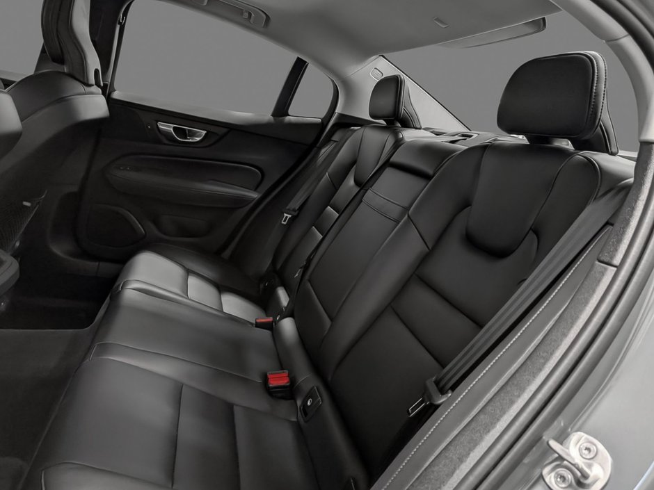 2024 Volvo S60 B5 AWD Core Dark Theme-11