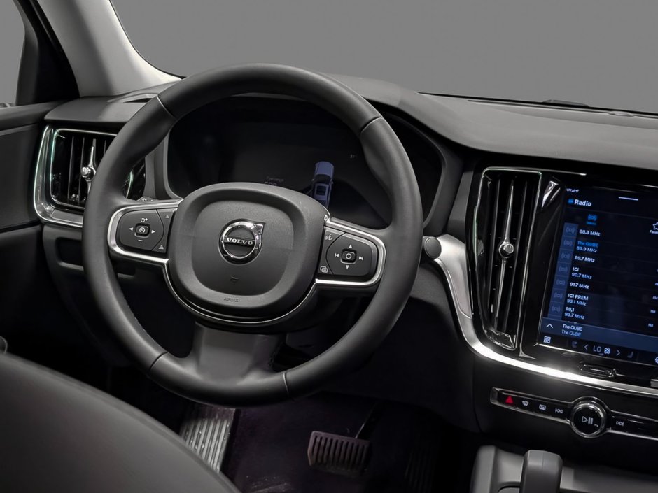 2024 Volvo S60 B5 AWD Core Dark Theme-13