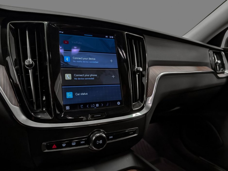 Volvo S60 B5 AWD Plus Dark Theme 2024-13