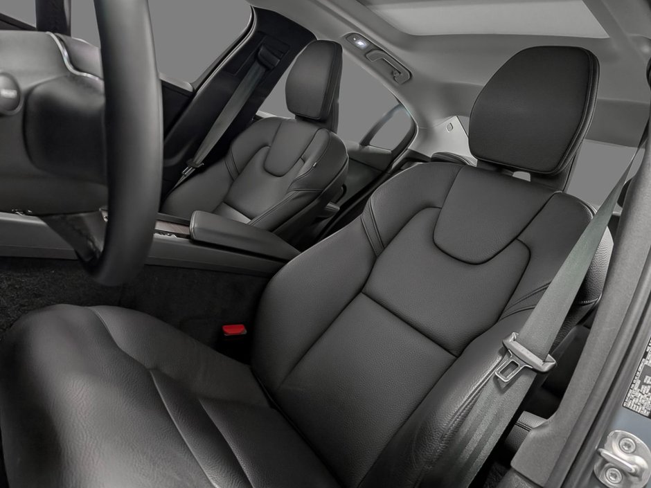 Volvo S60 B5 AWD Plus Dark Theme 2024-8