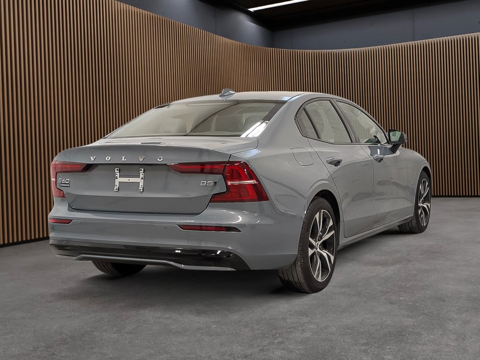 Volvo S60 B5 AWD Core Dark Theme 2024-5