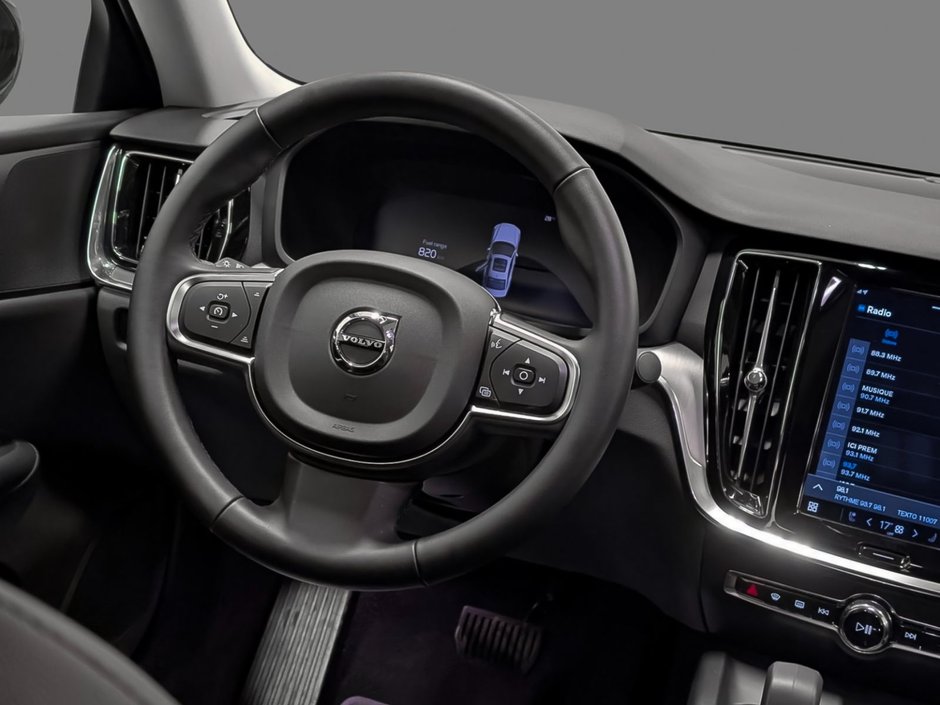 Volvo S60 B5 AWD Core Dark Theme 2024-13