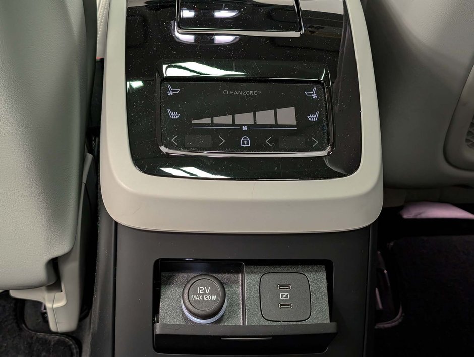 Volvo S90 Recharge T8 eAWD PHEV Ultimate Bright Theme 2024-8