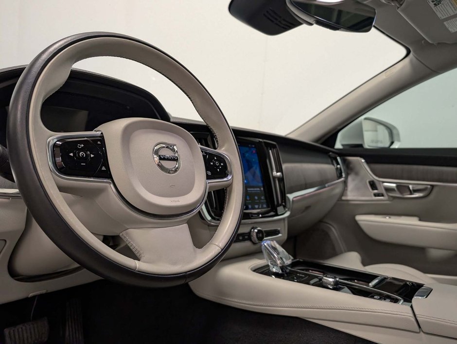 Volvo S90 Recharge T8 eAWD PHEV Ultimate Bright Theme 2024-9