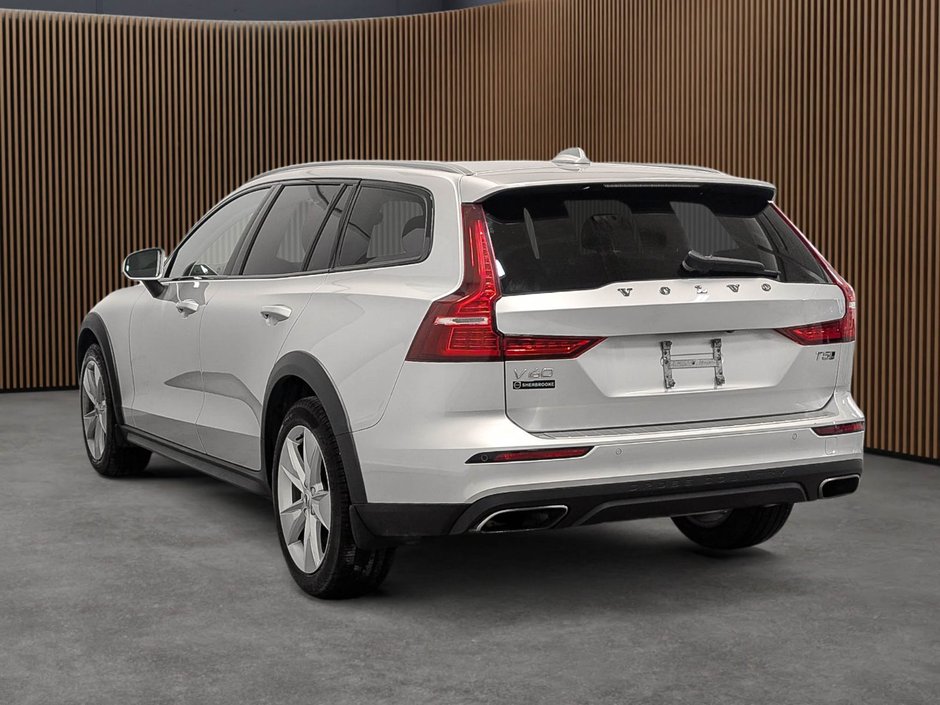 Volvo V60 Cross Country T5 AWD 2020-3