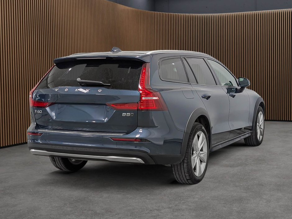 Volvo V60 Cross Country B5 AWD Core 2024-5