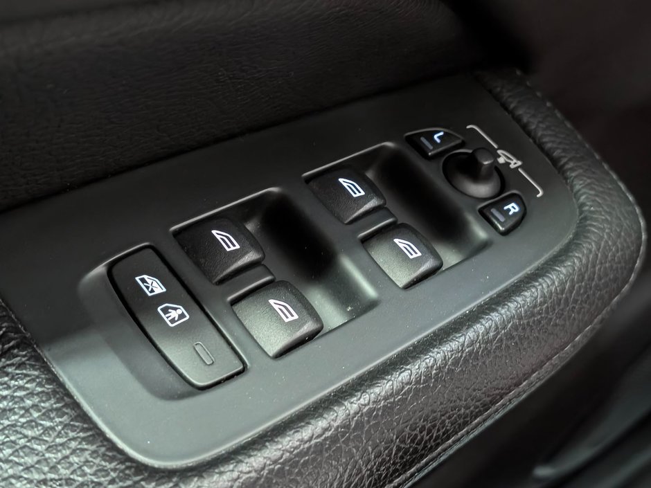 Volvo V60 T6 AWD Momentum 2019-21