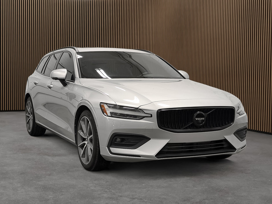 Volvo V60 T6 AWD Momentum 2019-2